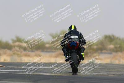 media/Mar-28-2022-Superbike Trackdays (Mon) [[b8603d0f67]]/Open Track Time/Turn 16/